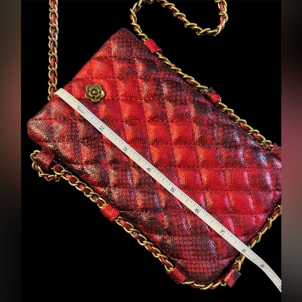 Red Chain Strap mini-purse/phone purse - Picture 7 of 11